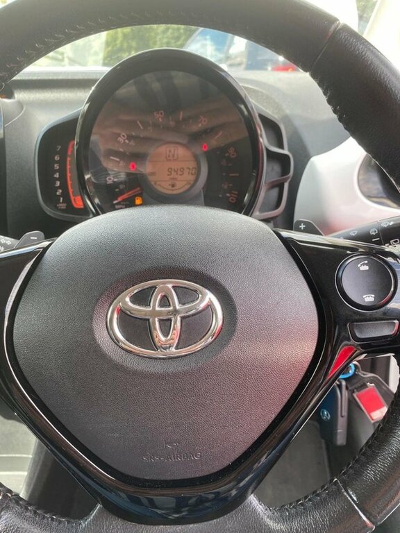 Toyota Aygo 2017 1.0 Vvt-i X-press Hatchback X-shif White #6