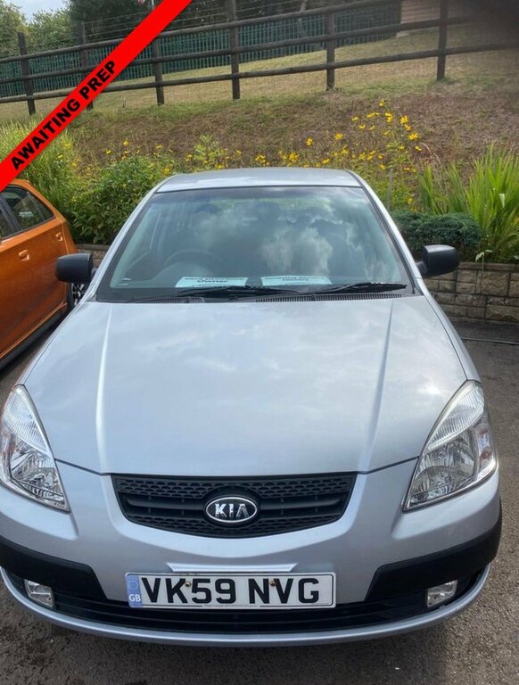 Kia RIO 2009 1.4 2 Hatchback 139 Gkm, Silver