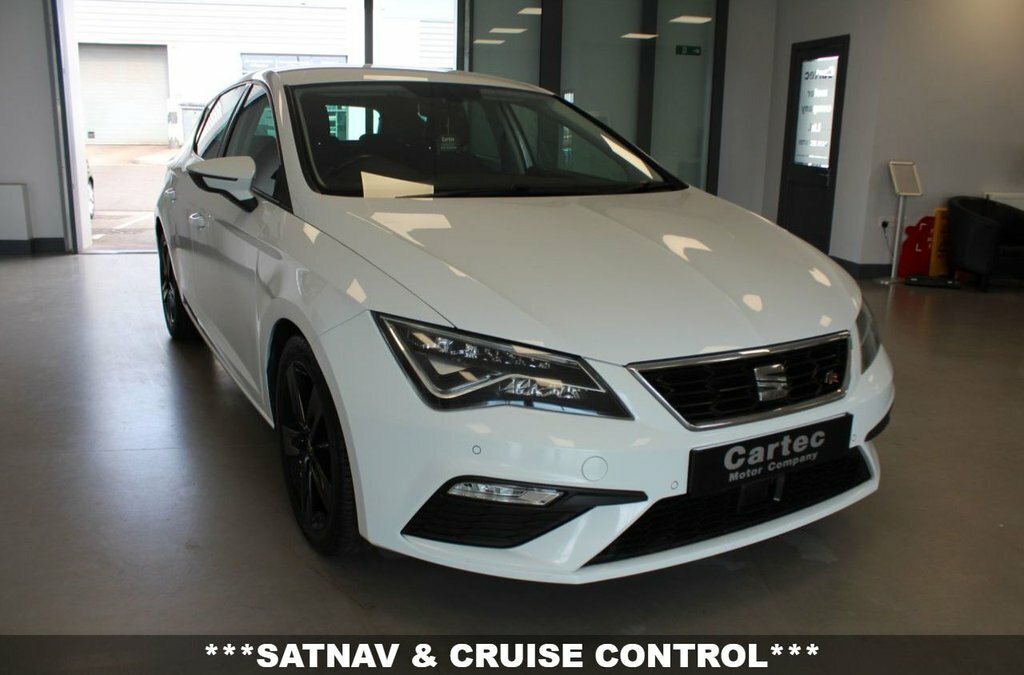 Seat Leon 1.5L Fr DE19WHL White #3