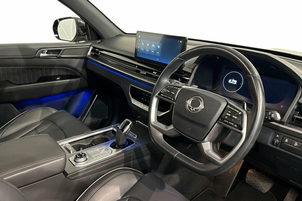 SsangYong Rexton Hatchback Grey #7