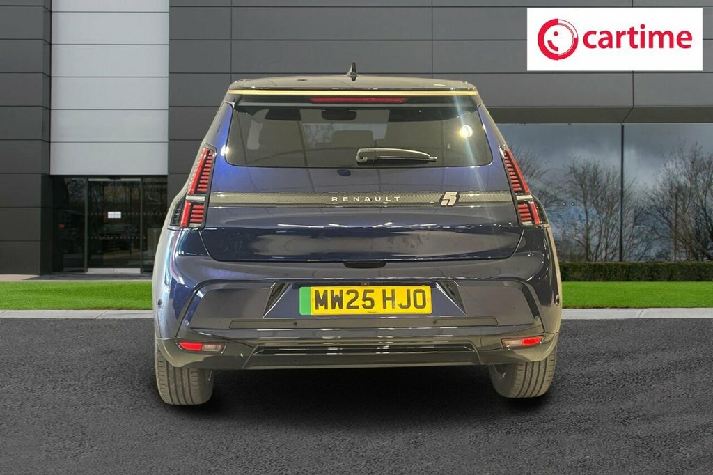 Renault 5 E-Tech Hatchback Blue #5