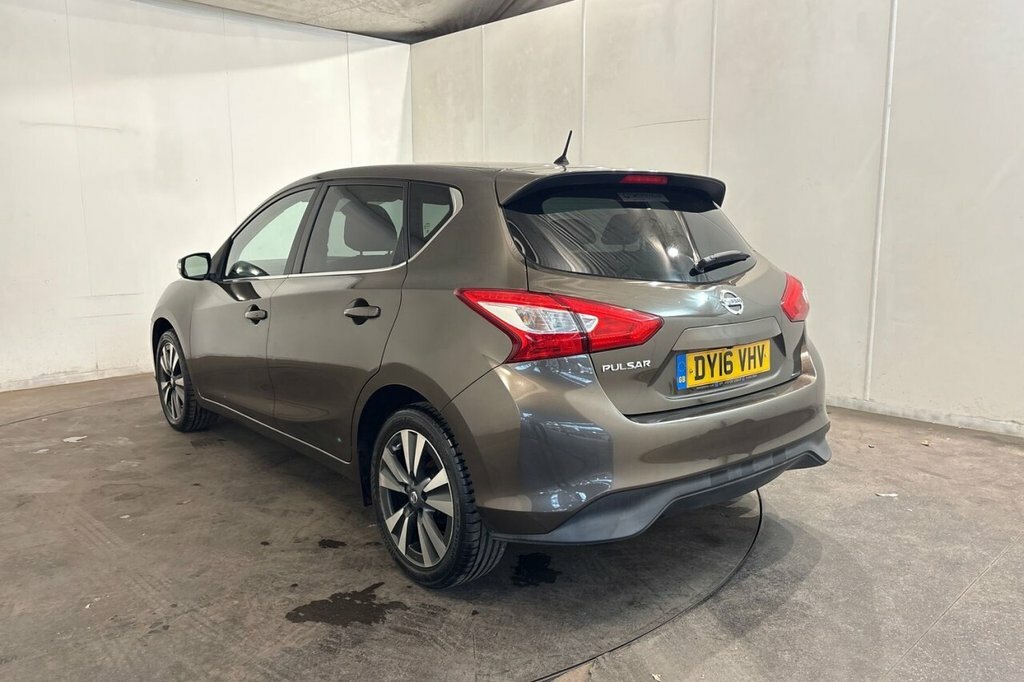 Nissan Pulsar 1.2L N-connecta Brown #4