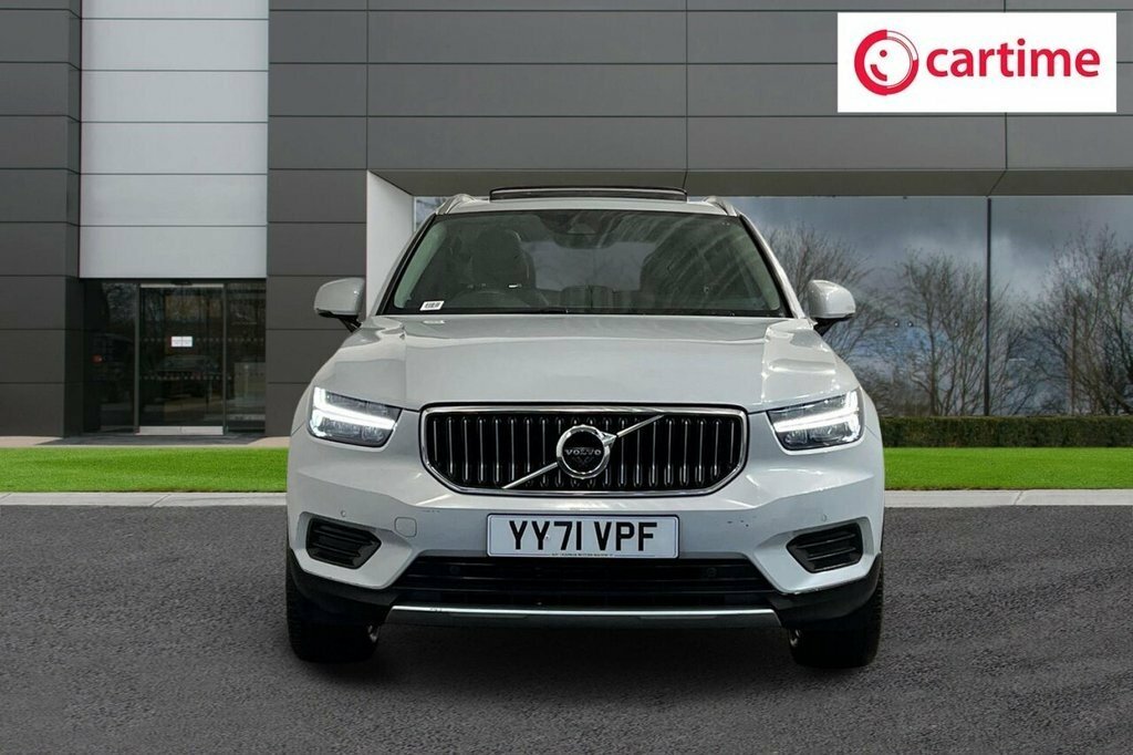 Volvo XC40 2L Inscription YY71VPF Silver #3