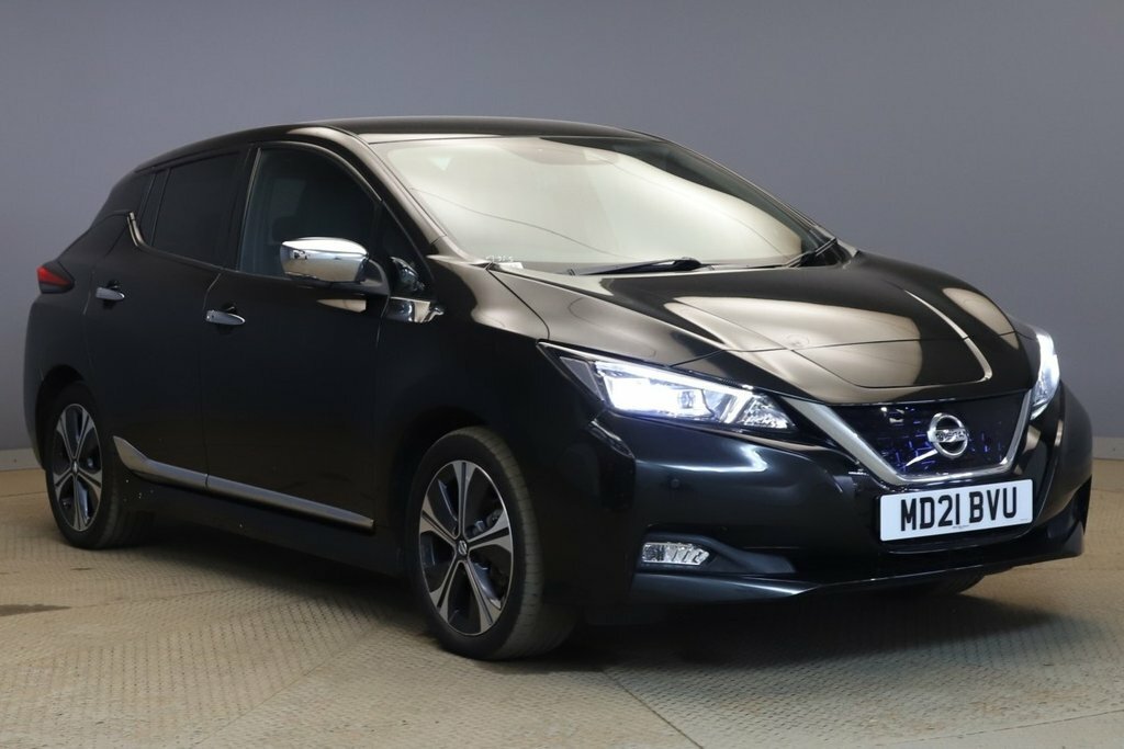 Nissan Leaf Hatchback Black