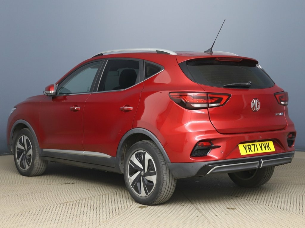 MG ZS Suv YR71VVK Red #5