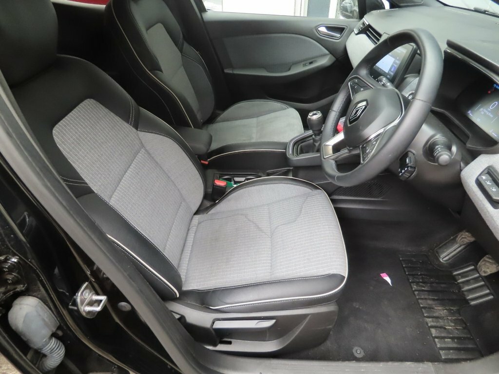 Renault Clio 1L Techno GV24WDG Black #6
