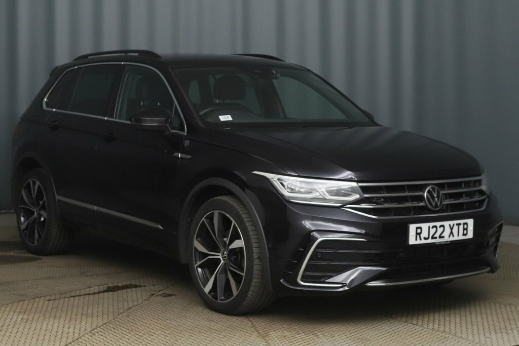 Volkswagen Tiguan 1.5L R-line Black