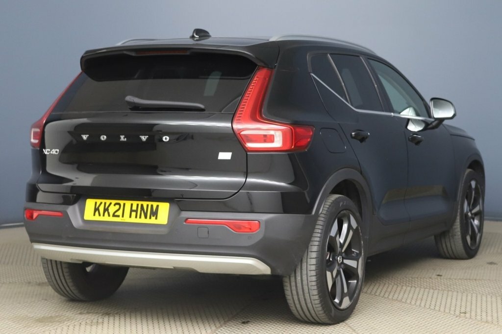 Volvo XC40 1.5L Inscription Pro Black #4