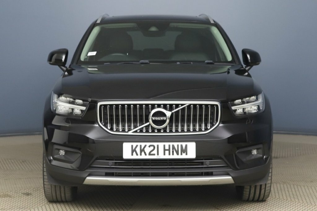 Volvo XC40 1.5L Inscription Pro Black #3