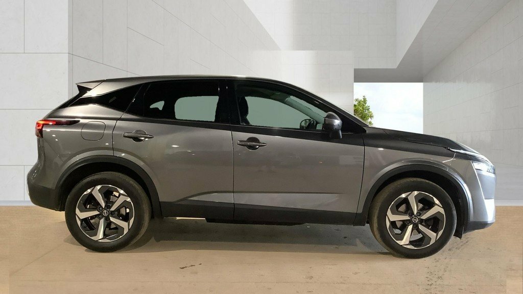 Nissan Qashqai 1.3L N-connecta YC22OUL Grey #5