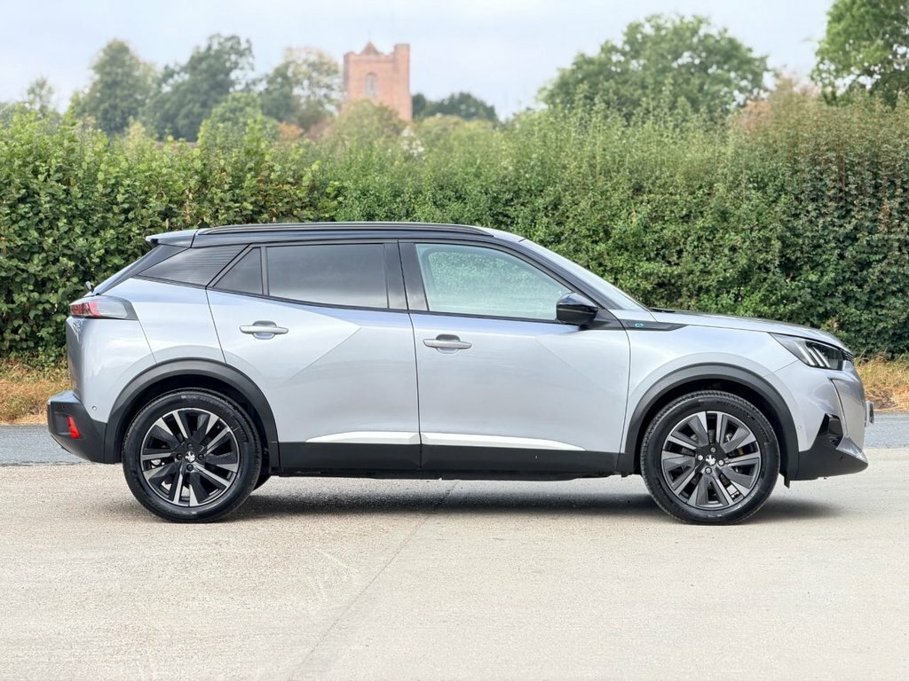 Peugeot e-2008 Suv AJ22PFO Grey #5