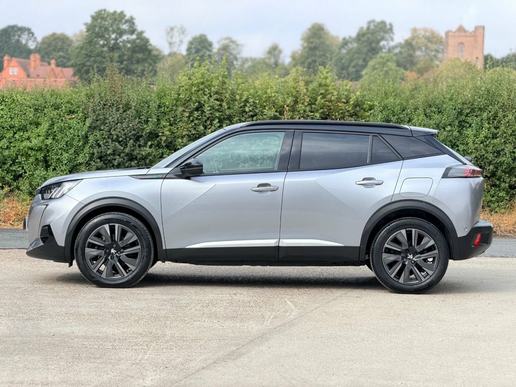 Peugeot e-2008 Suv AJ22PFO Grey #6