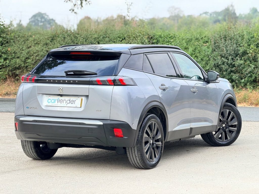 Peugeot e-2008 Suv AJ22PFO Grey #3