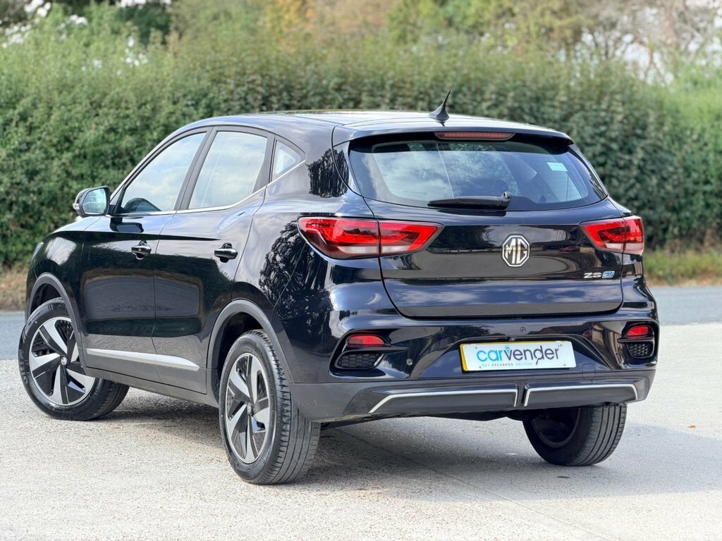 MG ZS Suv GV22HGL Black #5