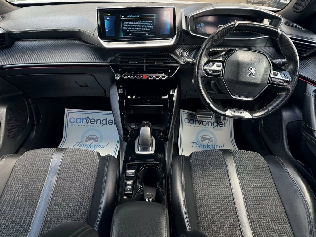 Peugeot e-2008 Suv EX71WXE White #3