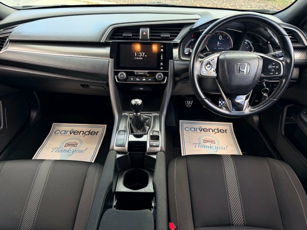 Honda Civic 1.5L Sport Black #2