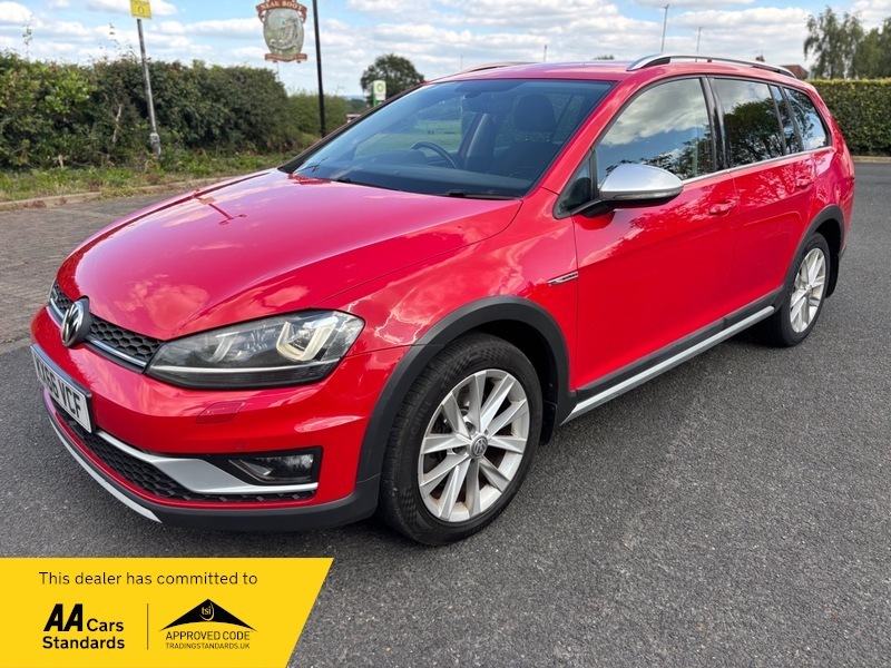 Volkswagen Golf Alltrack Tdi Bluemotion Tech 4Motion Red