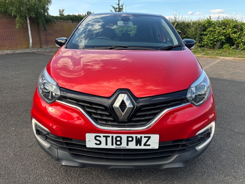 Renault Captur Play Tce ST18PWZ Red #3