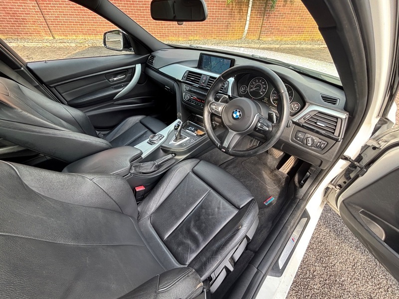 BMW 3 Series 320D Efficientdynamics Red #13