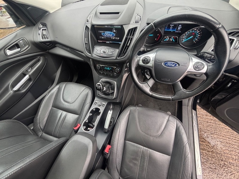 Ford Kuga Black #5
