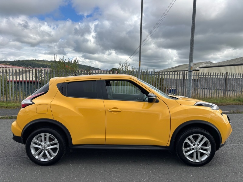 Nissan Juke N-connecta Dci Yellow #5