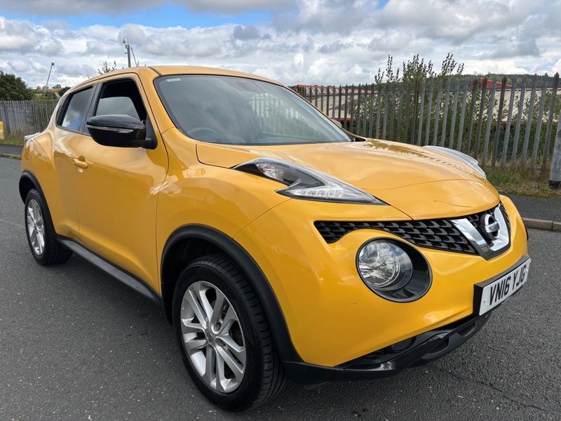 Nissan Juke N-connecta Dci Yellow #4