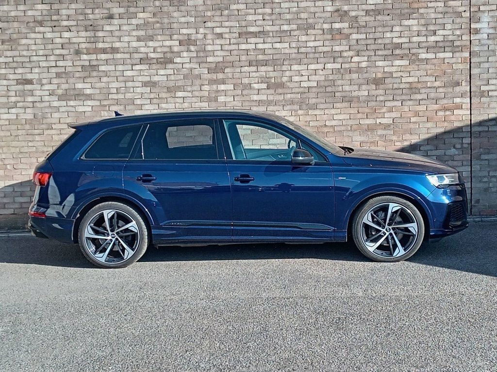 Audi Q7 3L Black Edition MF22WFG Blue #3