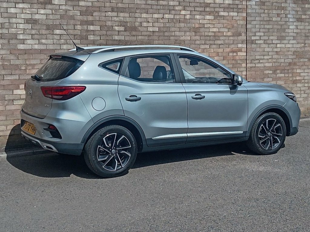 MG ZS 1L Exclusive Silver #4