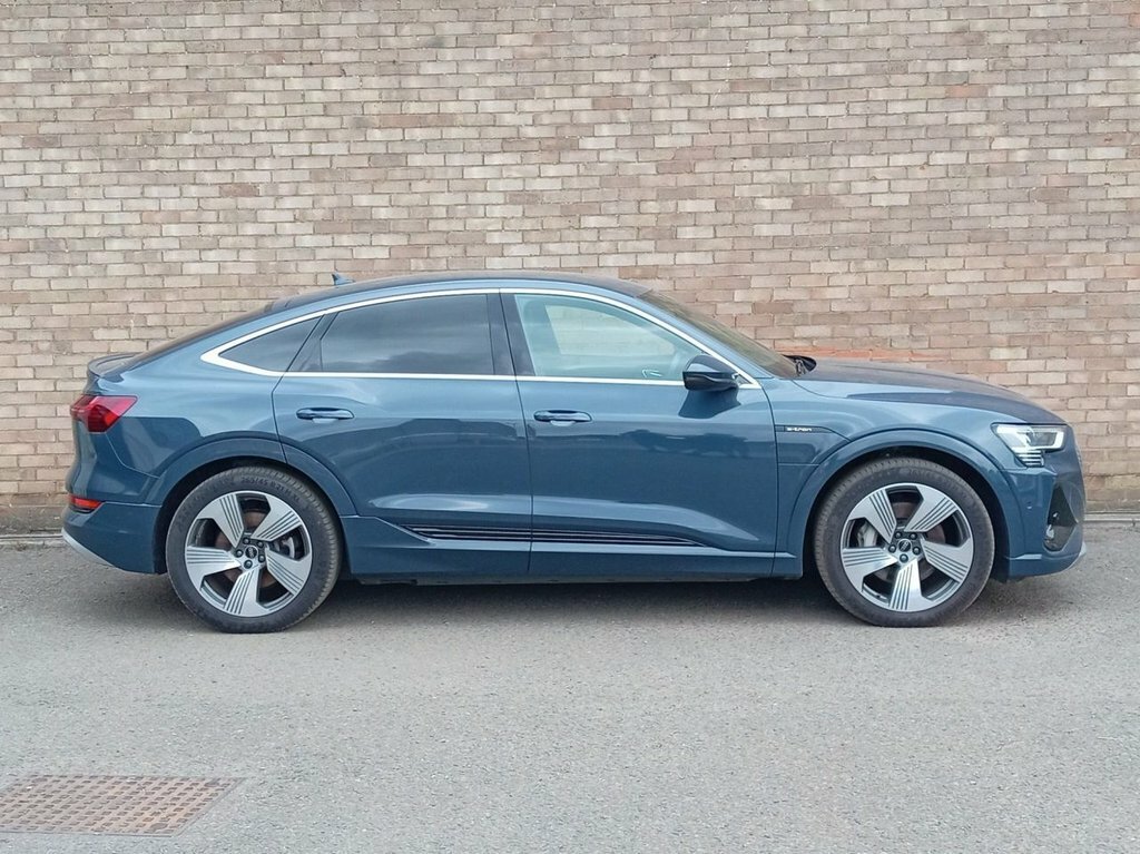 Audi E-tron Suv HG72VGA Blue #3