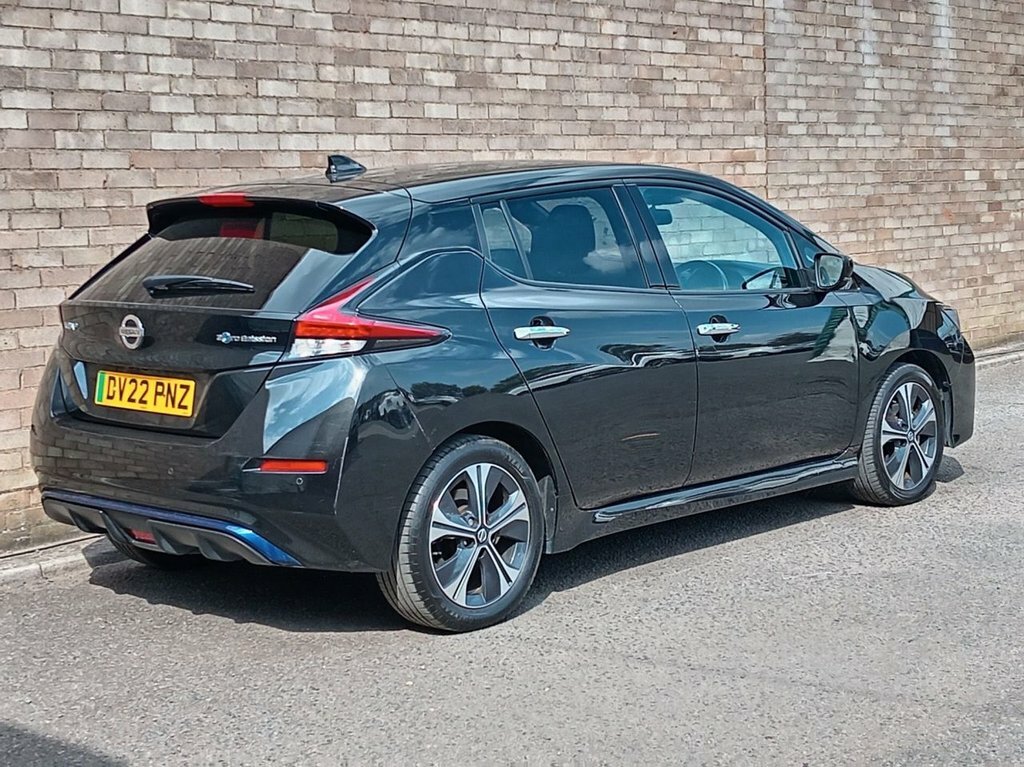 Nissan Leaf Hatchback DV22PNZ Black #3