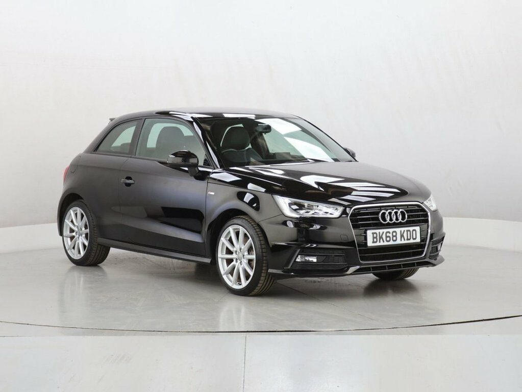 Audi A1 1L S Line Black
