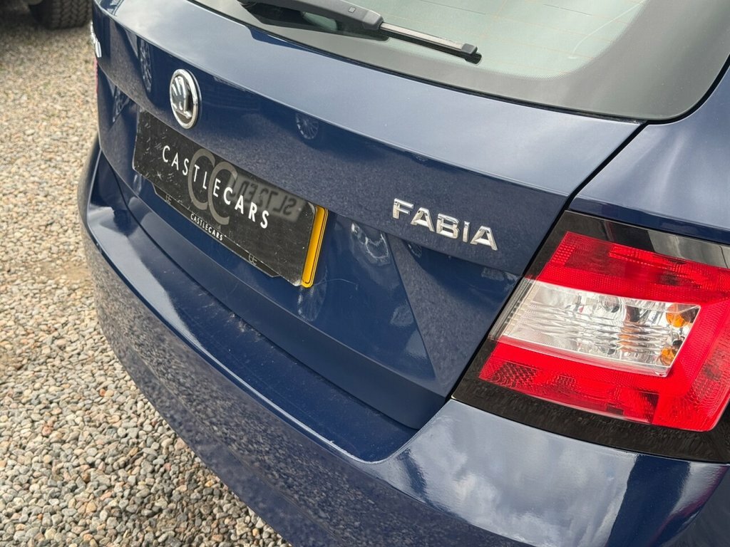 Skoda Fabia Hatchback  #8