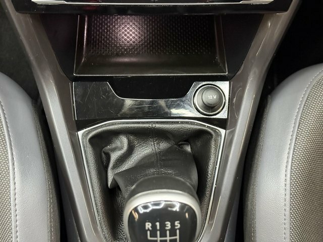 Volkswagen T-Cross Active Grey #31