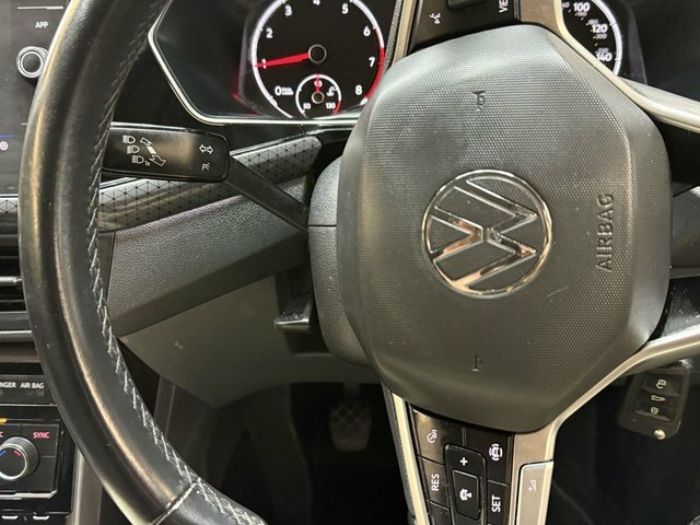 Volkswagen T-Cross Active Grey #40