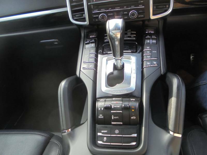 Porsche Cayenne 3L Null Silver #11