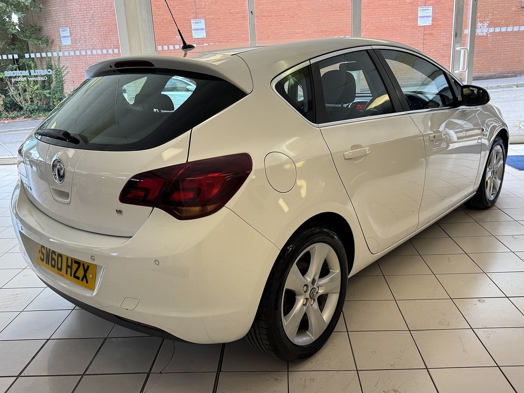 Vauxhall Astra Sri U6356 Ulez White
