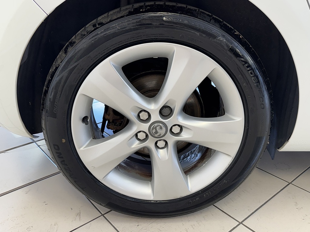 Vauxhall Astra White #31