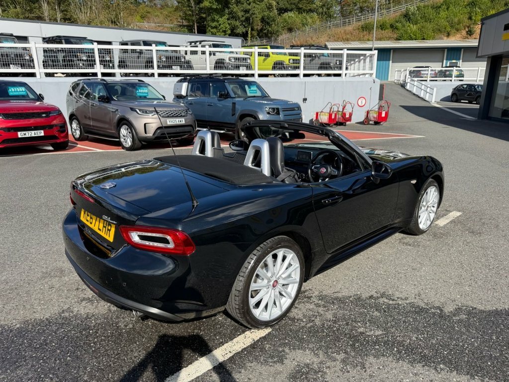 Fiat 124 Spider 1.4L Lusso Plus Black #5