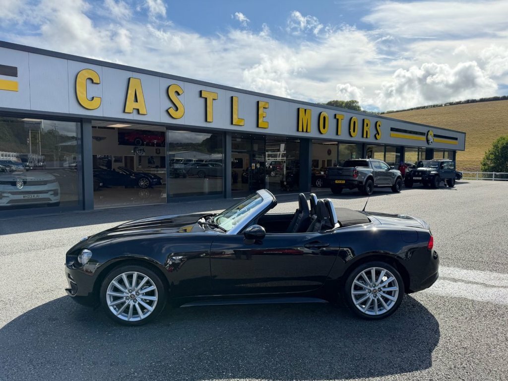 Fiat 124 Spider 1.4L Lusso Plus Black #2