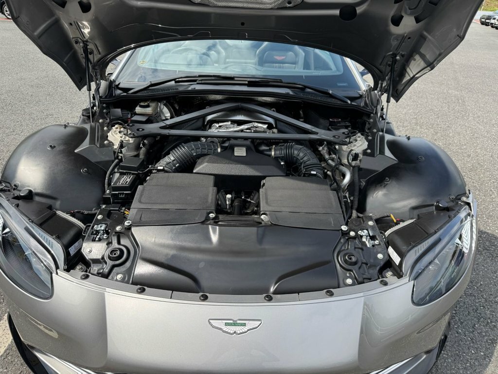 Aston Martin Vantage 4L Null Silver #14