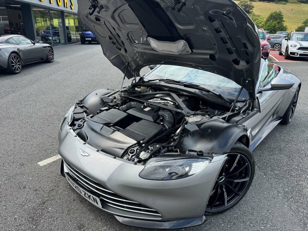 Aston Martin Vantage 4L Null Silver #13