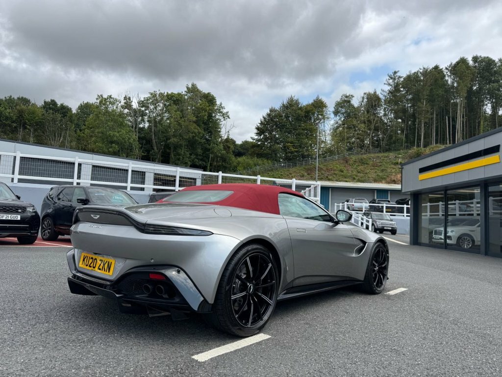 Aston Martin Vantage 4L Null Silver #30