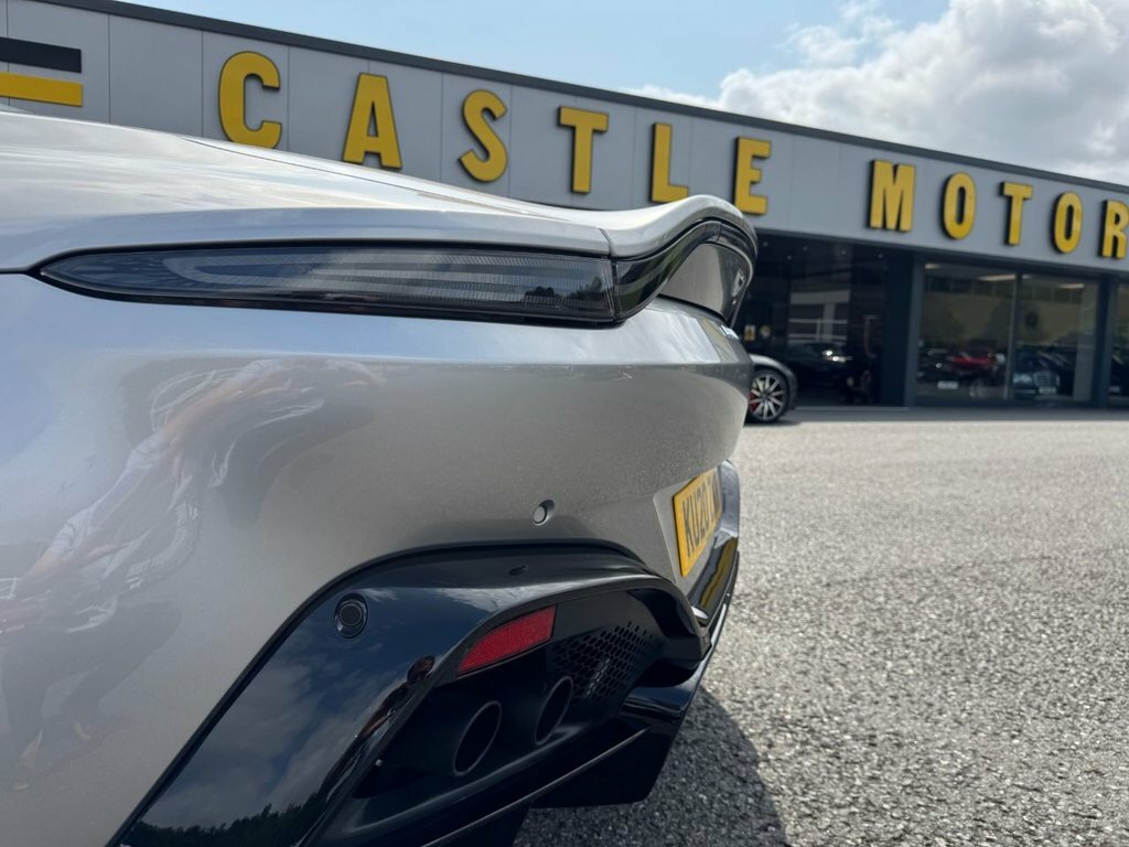 Aston Martin Vantage 4L Null Silver #18