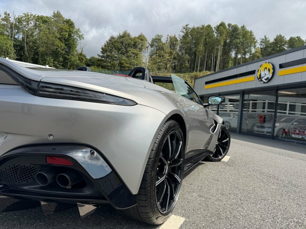 Aston Martin Vantage 4L Null Silver #19