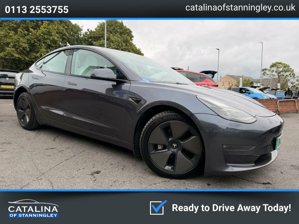 Tesla Model 3 Saloon BW23CCU Grey