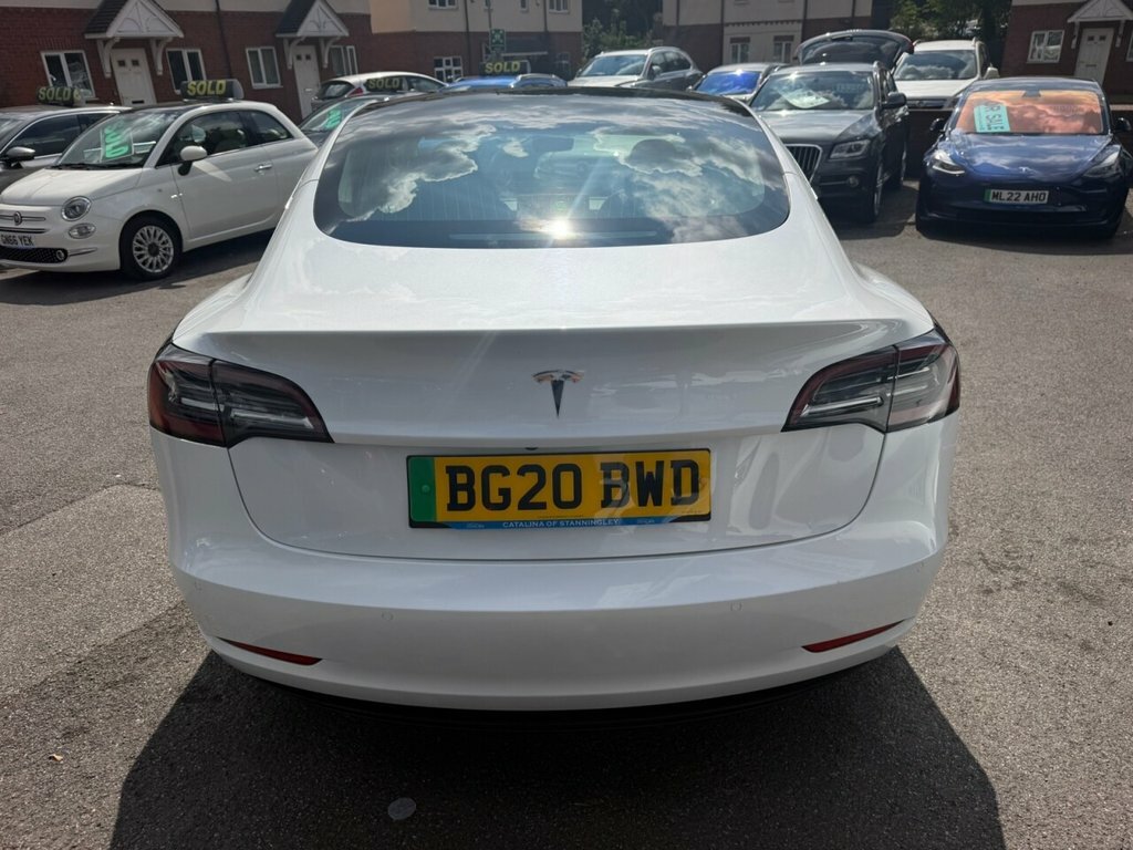 Tesla Model 3 Saloon BG20BWD White #4