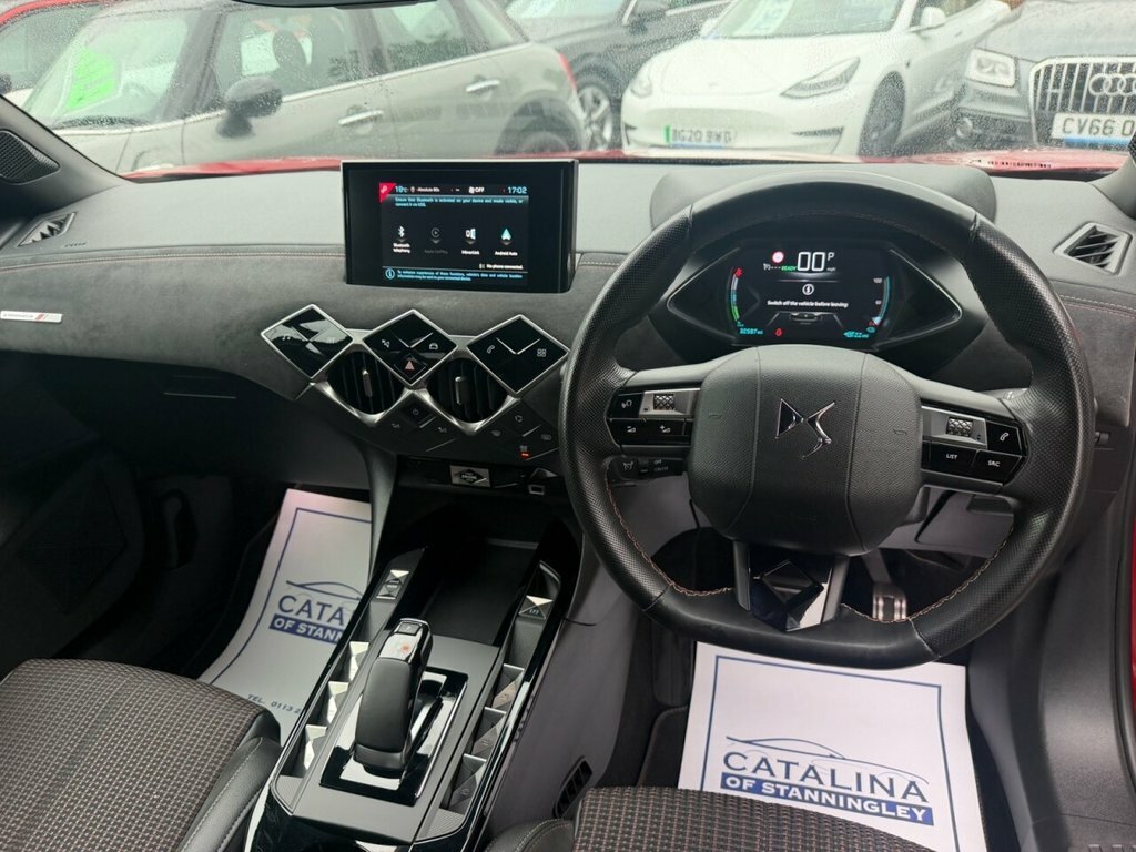 DS DS 3 Crossback Suv Red #4