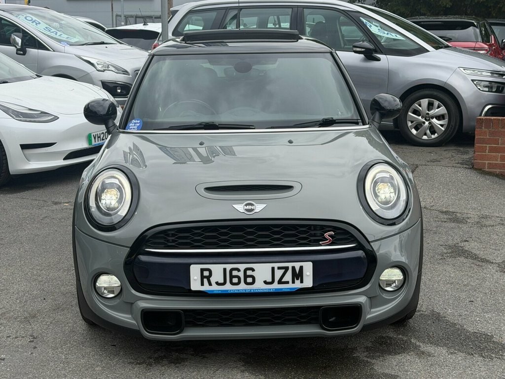 Mini Hatch 2L Cooper S RJ66JZM Grey #2