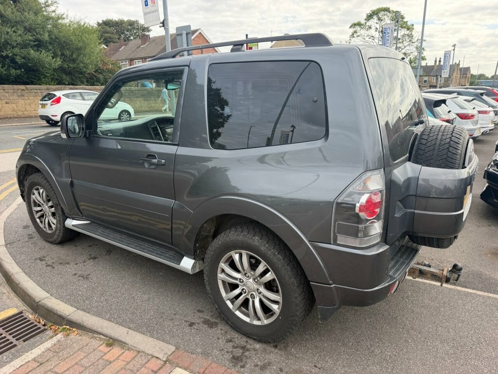 Mitsubishi Shogun Sg5 Black #7