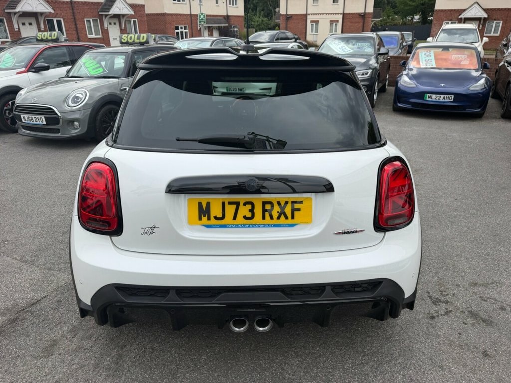 Mini Hatch 2L John Cooper Works MJ73RXF White #6